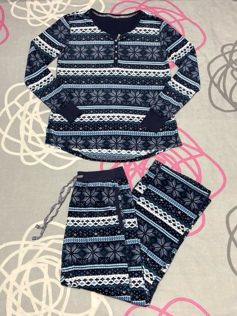 Nautica Blue and White Patterned Pajama Set